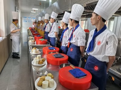 初中毕业学什么? 初中毕业学什么?